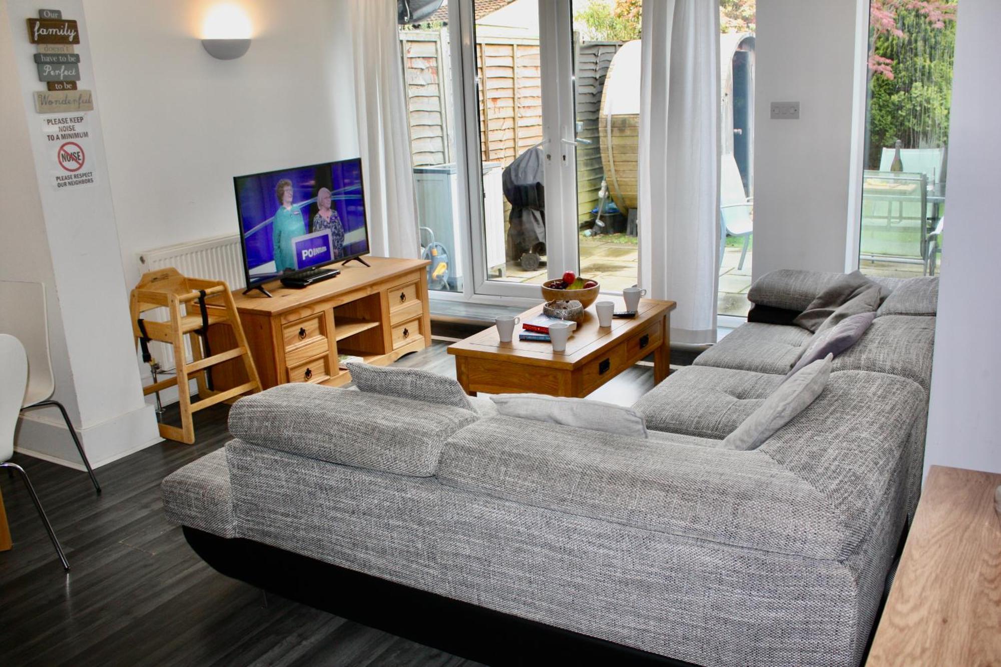 Bournemouth Hot Tub & Sauna Holiday Let Екстериор снимка
