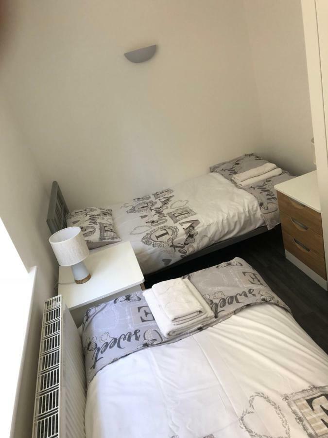 Bournemouth Hot Tub & Sauna Holiday Let Екстериор снимка