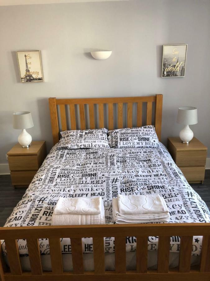 Bournemouth Hot Tub & Sauna Holiday Let Екстериор снимка