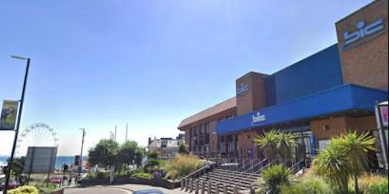 Bournemouth Hot Tub & Sauna Holiday Let Екстериор снимка